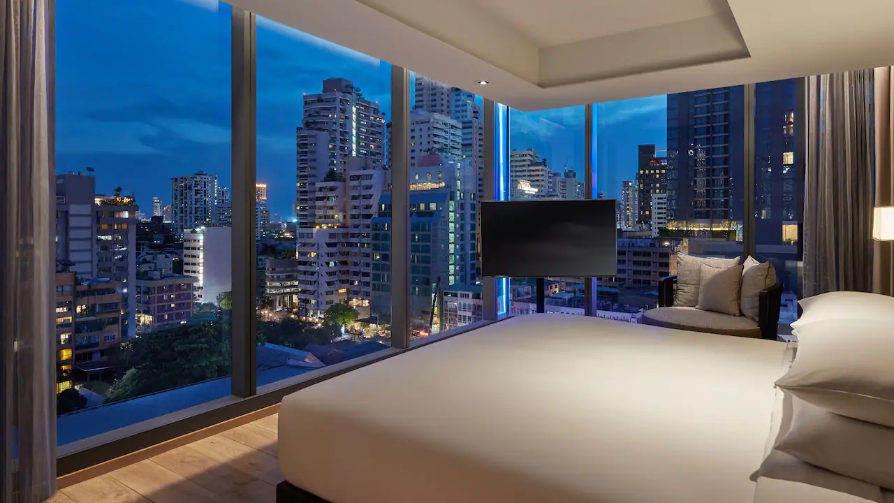 Bedroom of a Regency Deluxe Suite at the Hyatt Regency Hotel in Bangkok, Thailand Click to enlarge.