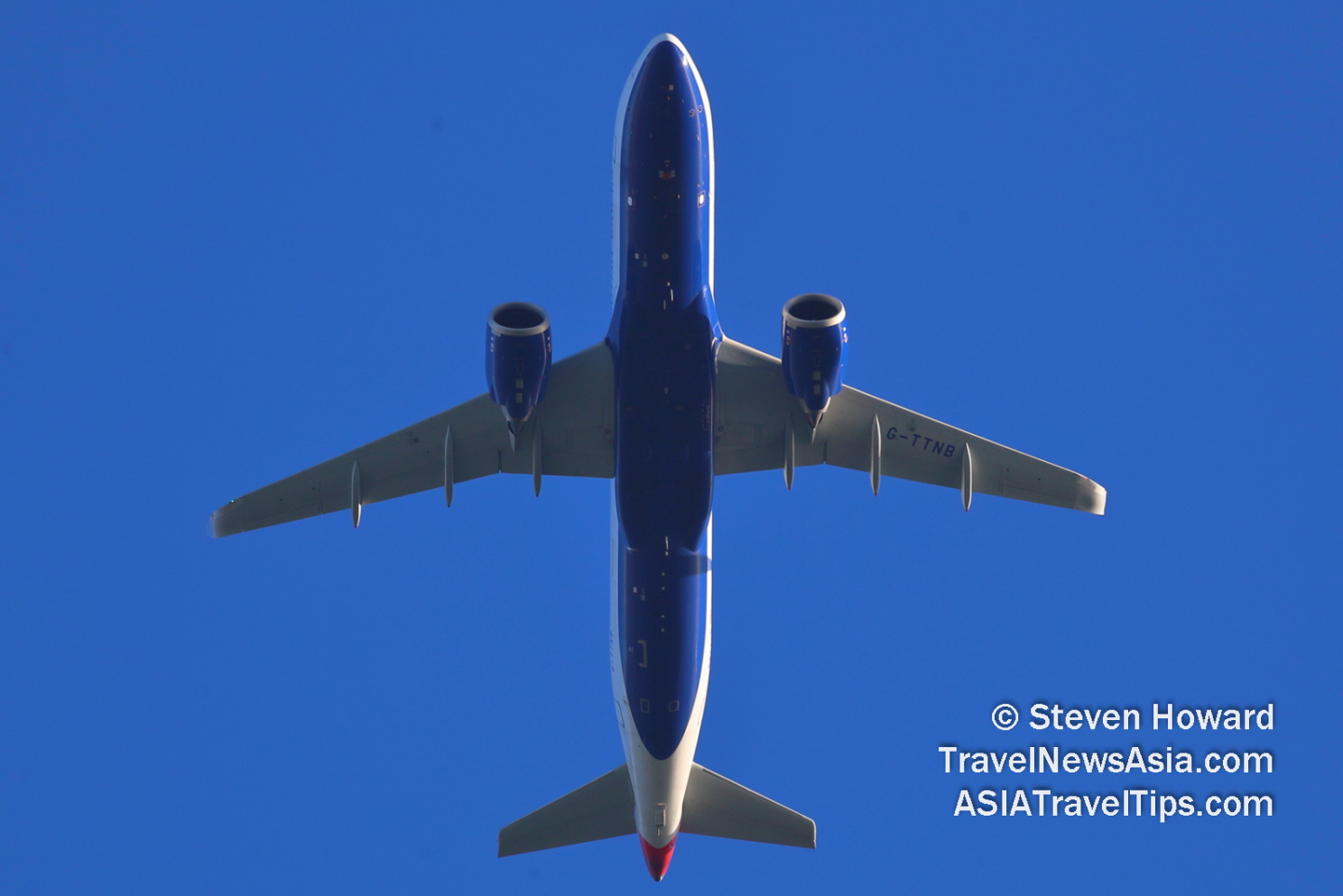 British Airways Airbus A320 reg: G-TTNB. Picture by Steven Howard of TravelNewsAsia.com Click to enlarge.