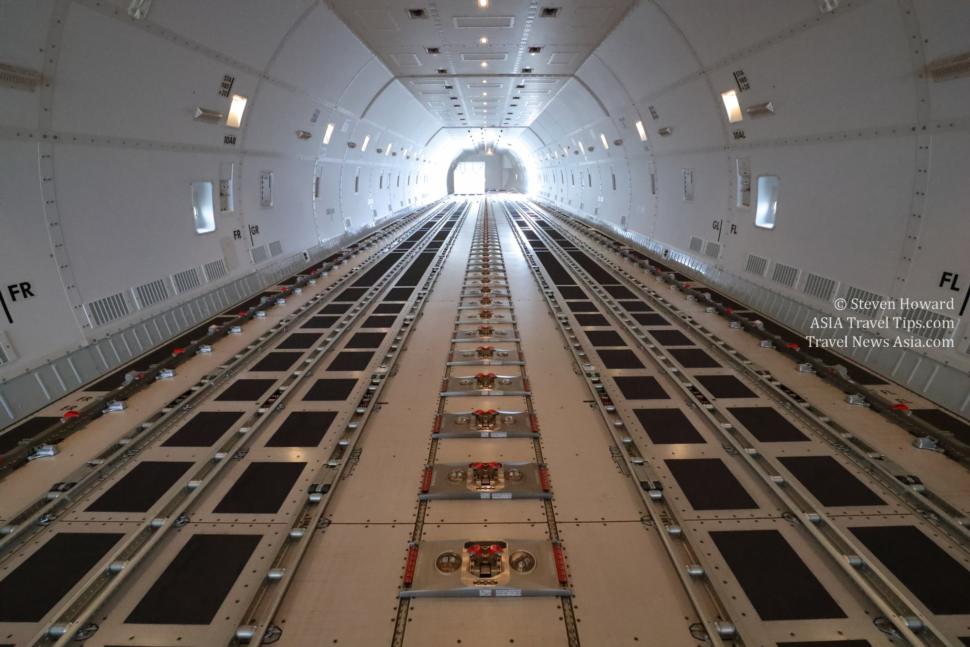 Inside a Qatar Airways Boeing 747 Freighter. Picture by Steven Howard of TravelNewsAsia.com Click to enlarge.
