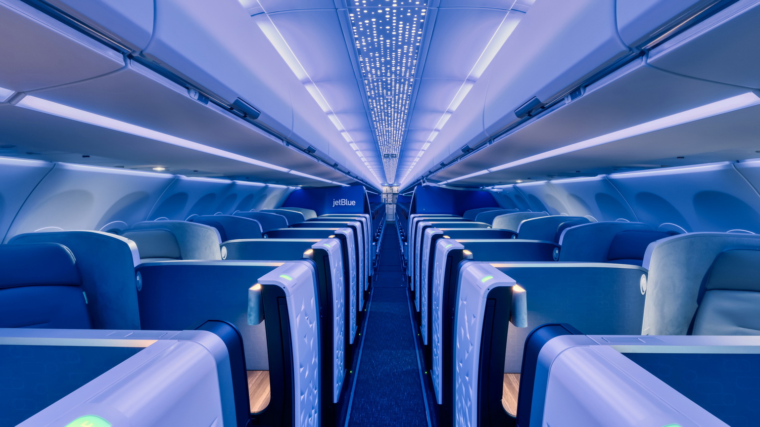 JetBlue Airways has taken delivery of the first of thirteen A321LR aircraft featuring Airbus’ new Airspace interior. The new A321LRs will support JetBlue’s plan to launch transatlantic services, starting with direct flights to London later this year. Click to enlarge.