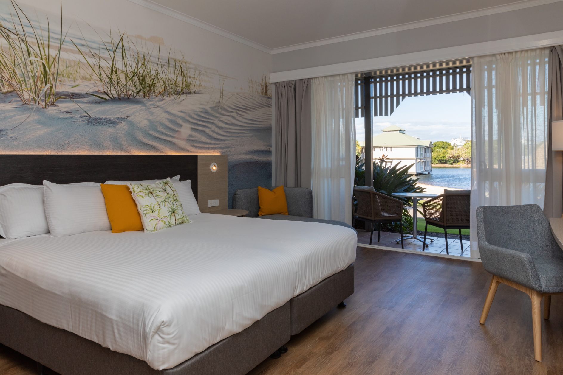 Executive King Room at Novotel Sunshine Coast Resort. Click to enlarge.