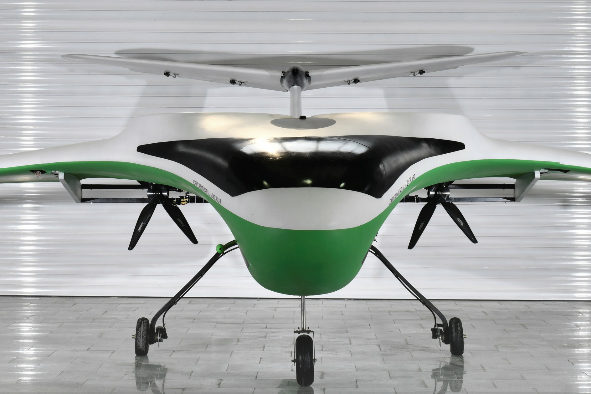 Samad Aerospace’s second eVTOL prototype, the eStarling aircraft, has completed hover tests. Designed for intercity transport, the eStarling aircraft is being designed to combine a helicopter’s vertical ability to take off and land from almost anywhere, with the speed and range of a business jet Click to enlarge.