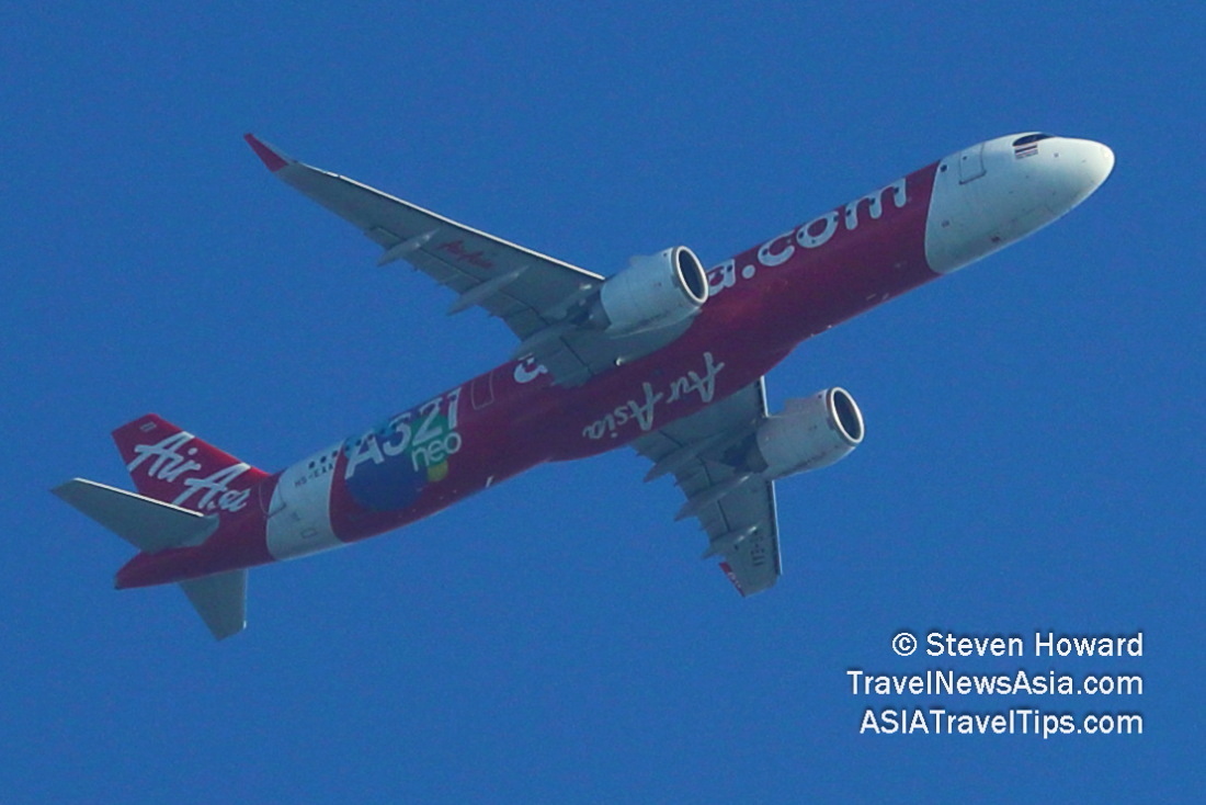 Thai AirAsia A321neo reg: HS-EAA on its way from DMK to Khon Kaen (KKC) on 11 November 2021. Picture by Steven Howard of TravelNewsAsia.com Click to enlarge.