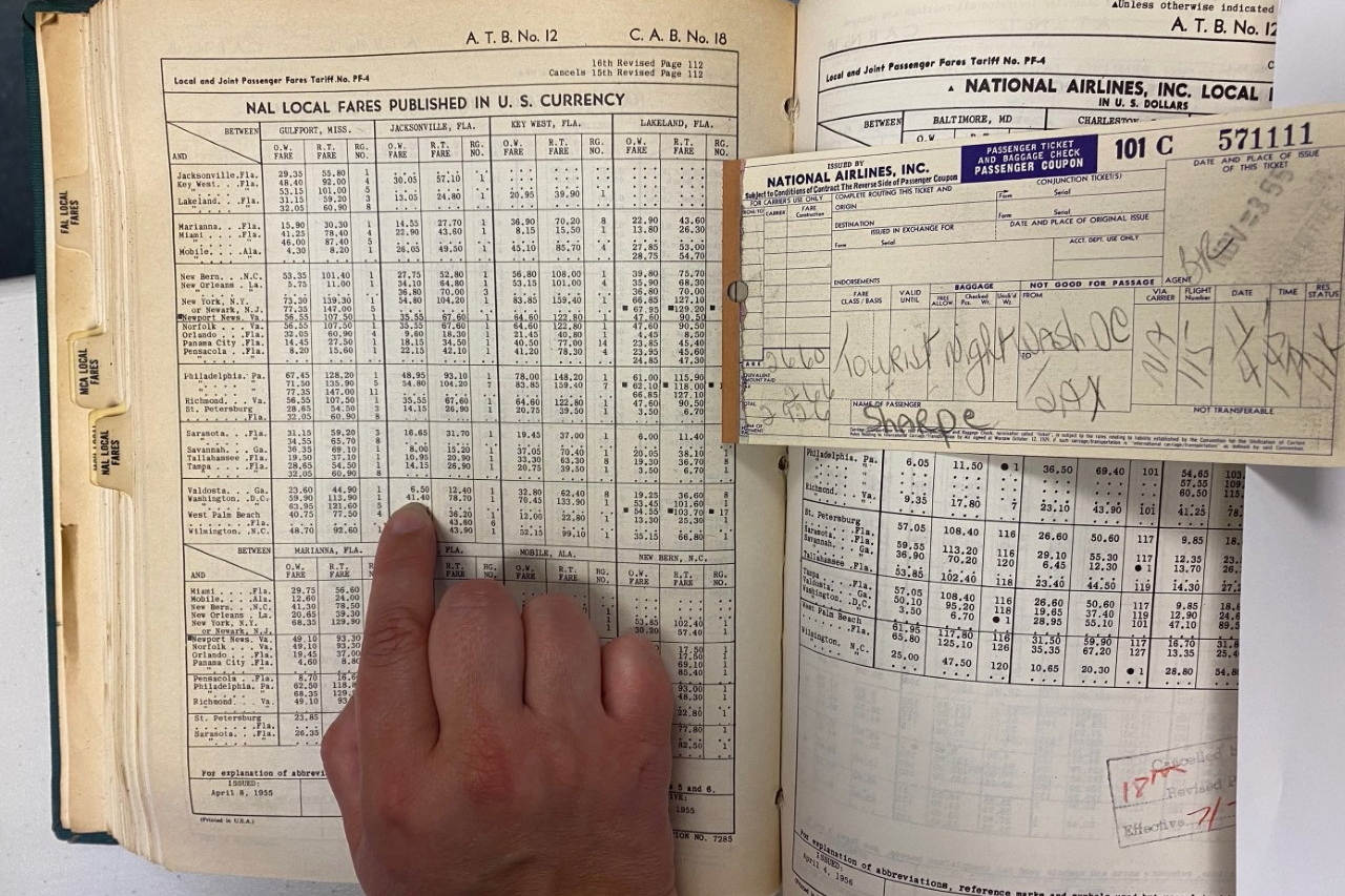 Matching an air ticket from 1955. Click to enlarge.