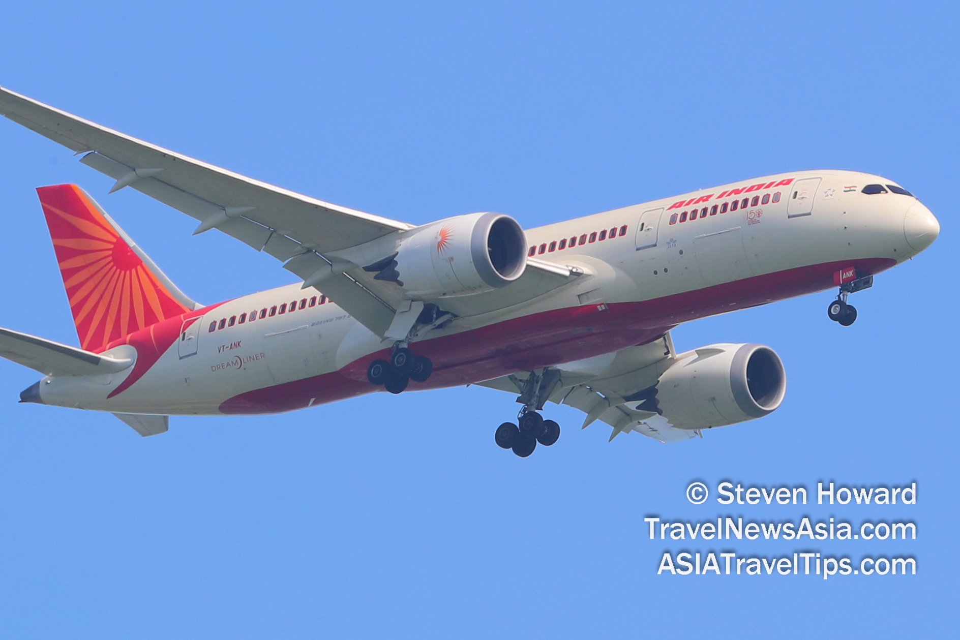 Air India B787-9 reg: VT-ANK. Picture by Steven Howard of TravelNewsAsia.com Click to enlarge.
