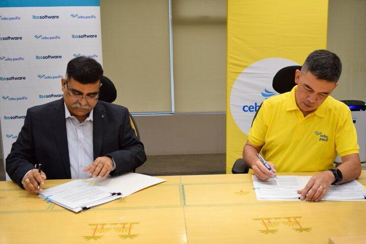 Mathew Baby, IBS Senior VP and Head of Airline Operations Business (left), with Alex Reyes, Cebu Pacific's Chief Strategy Officer. Click to enlarge.