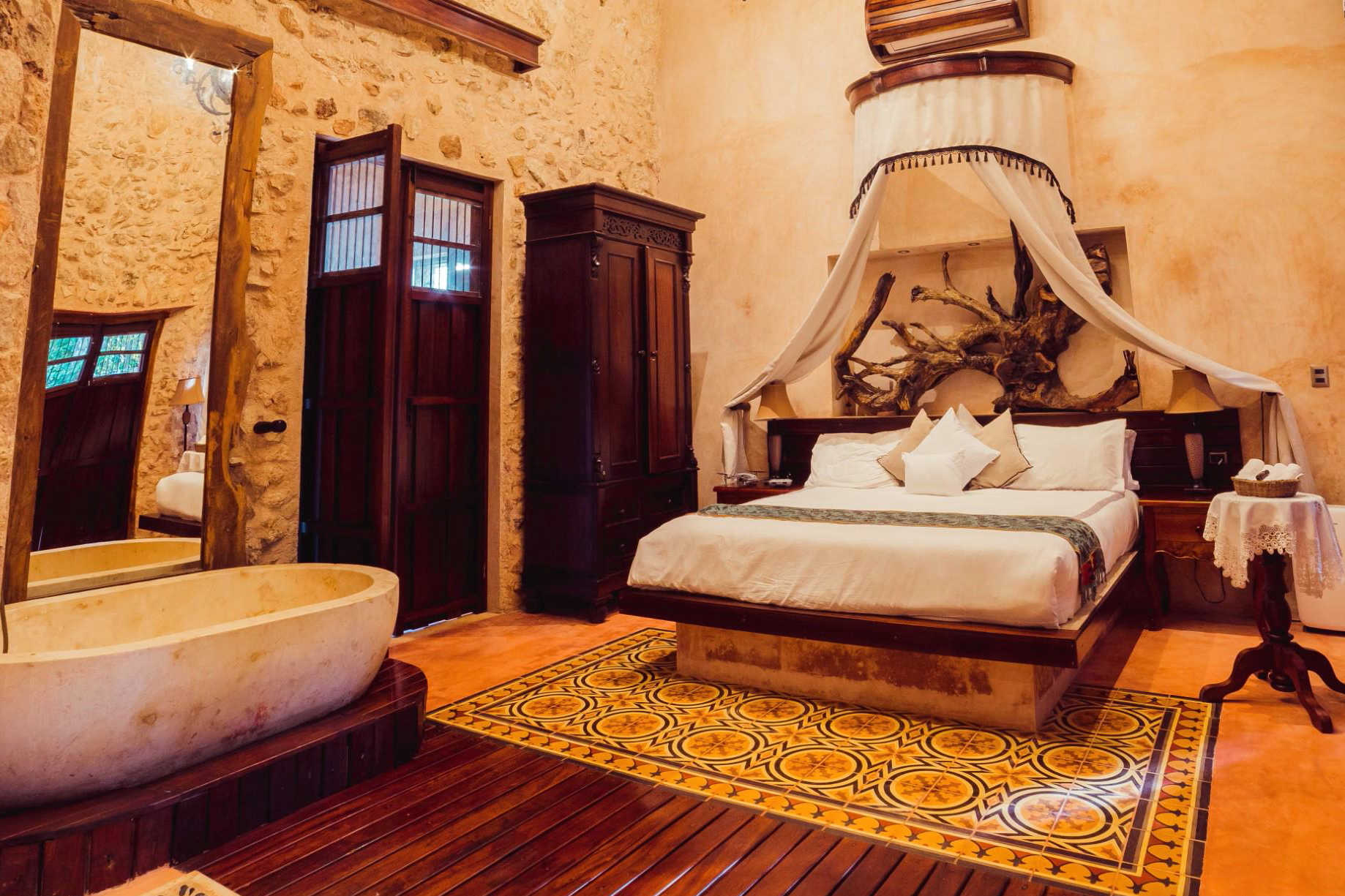Room at El Gran Encomendero, a Vignette Collection hotel. Click to enlarge.