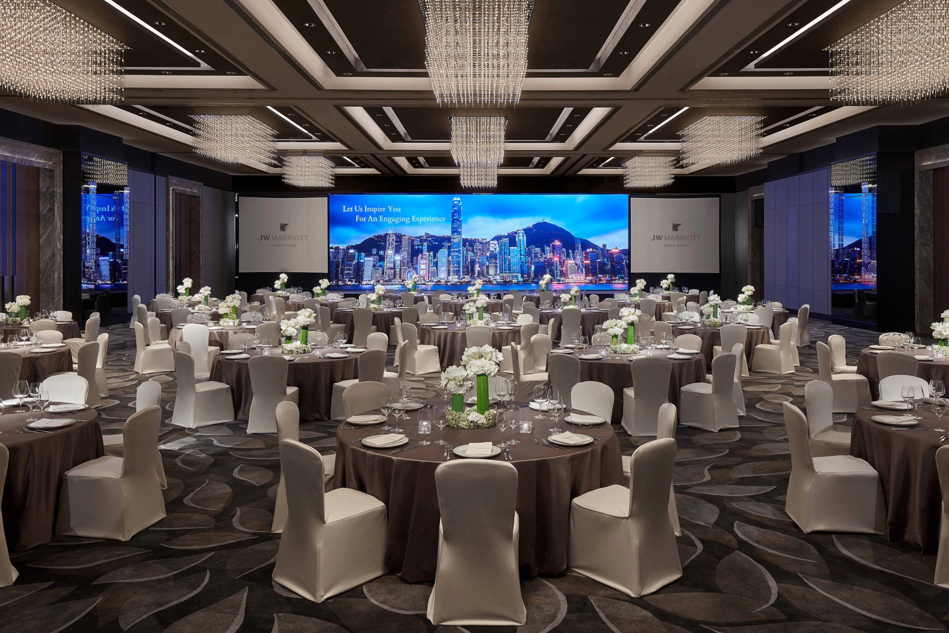 Meeting Room at JW Marriott Hong Kong. Click to enlarge.