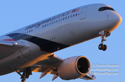 MalaysiaAirlinesA350r9M MAD 3100M