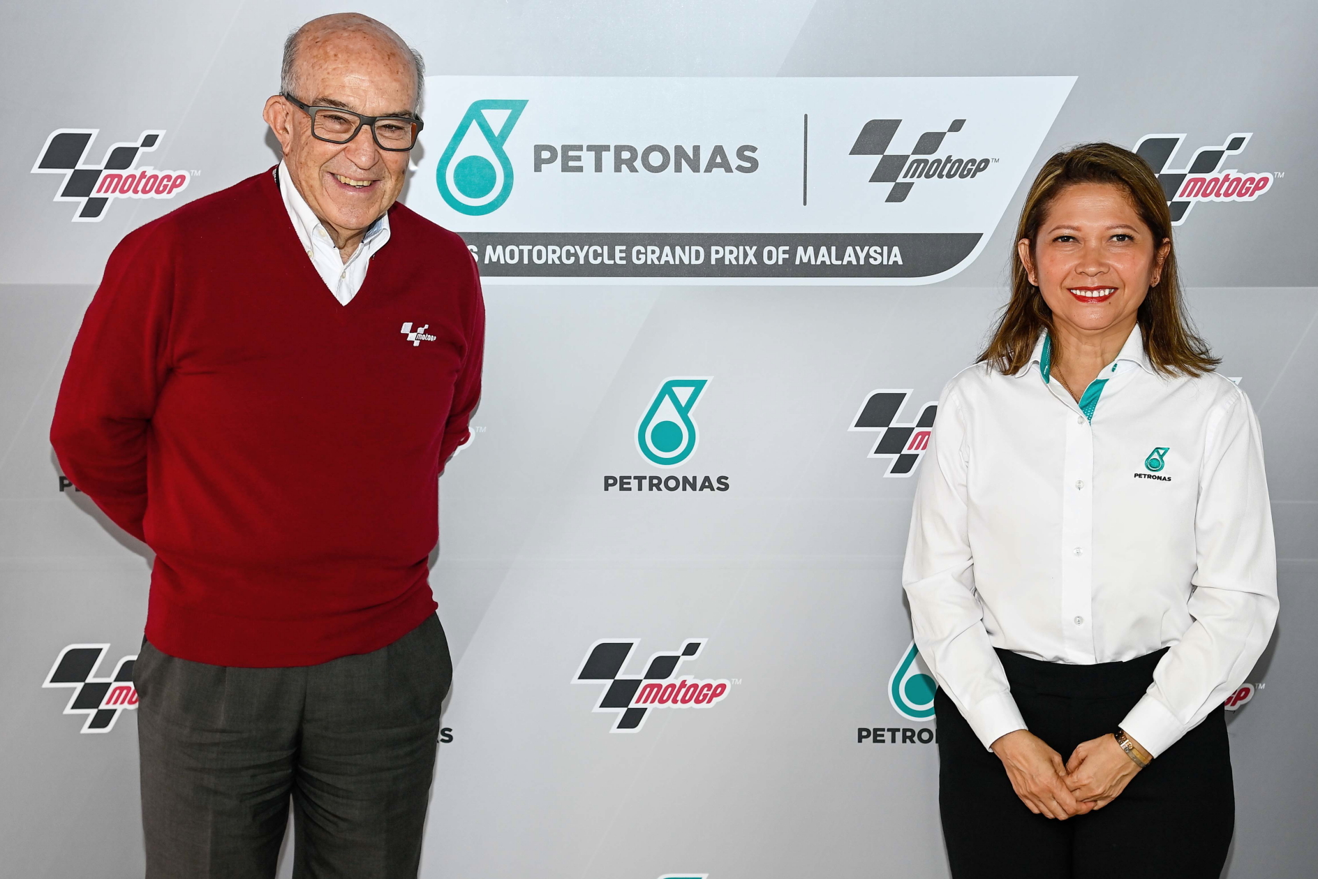 Carmelo Ezpeleta, CEO of Dorna Sports (left) with Datin Anita Azrina Abdul Aziz of Petronas. Click to enlarge.