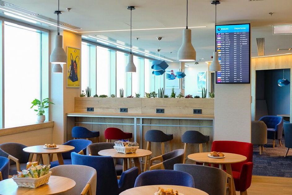 Plaza Premium's second lounge at Budapest Liszt Ferenc International Airport (BUD). Click to enlarge.