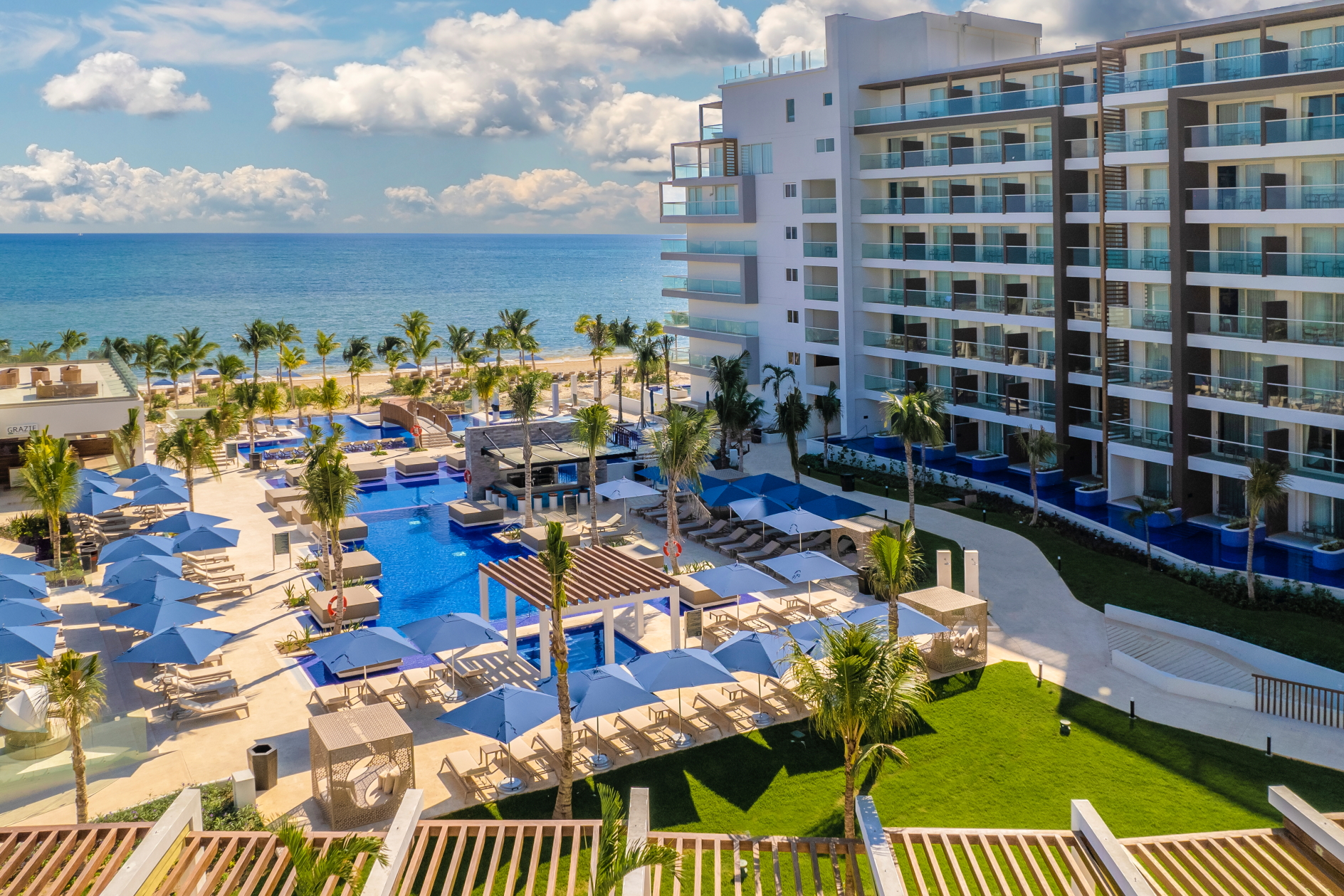 The all-inclusive Royalton Splash Riviera Cancun is expected to open in late 2022. Click to enlarge.