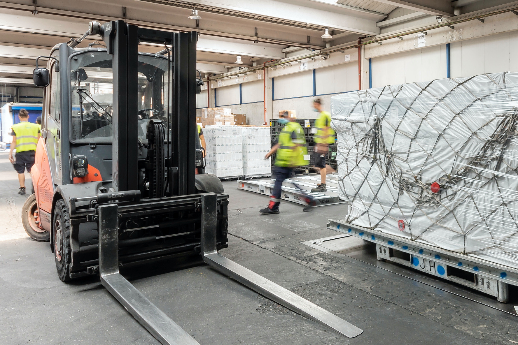 Worldwide Flight Services