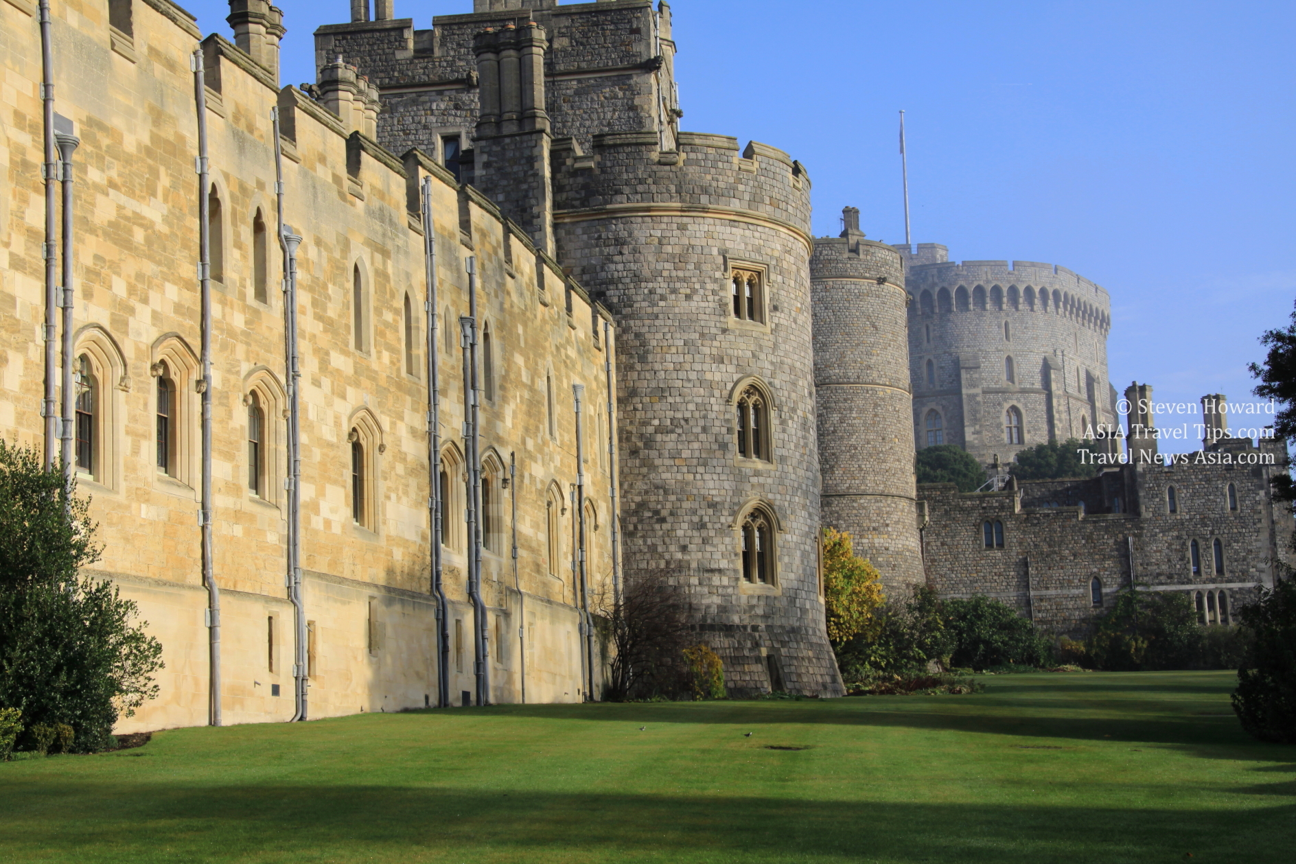 Windsor Castle, England. Picture by Steven Howard of TravelNewsAsia.com Click to enlarge.