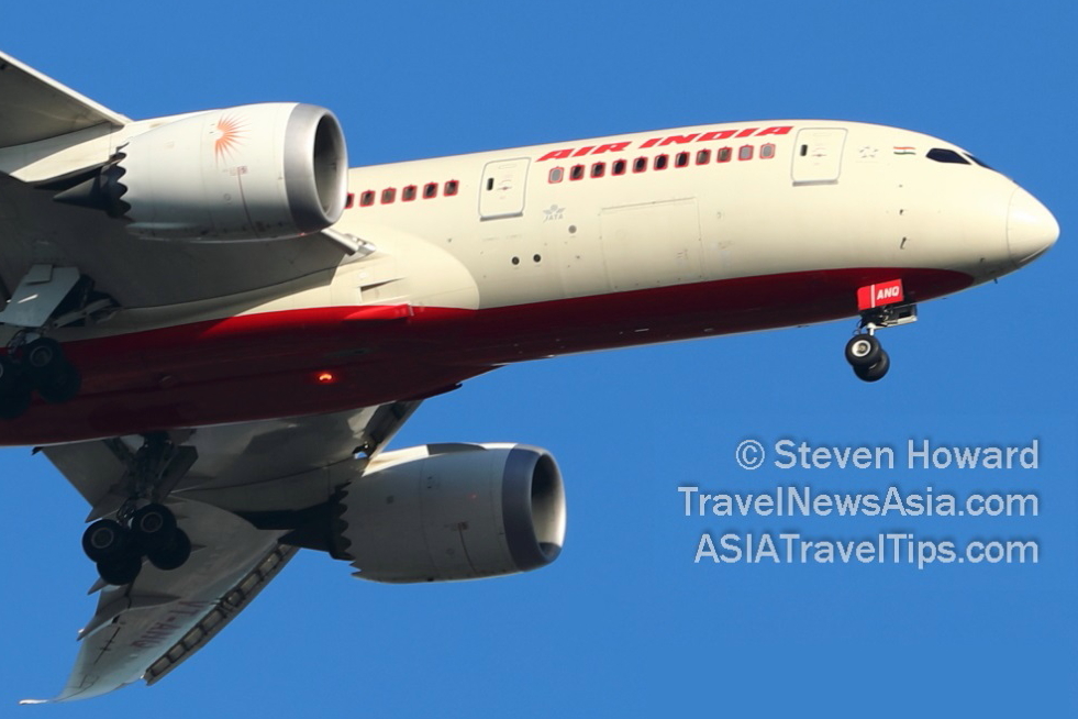 Air India Boeing 787-8. Picture by Steven Howard of TravelNewsAsia.com Click to enlarge.
