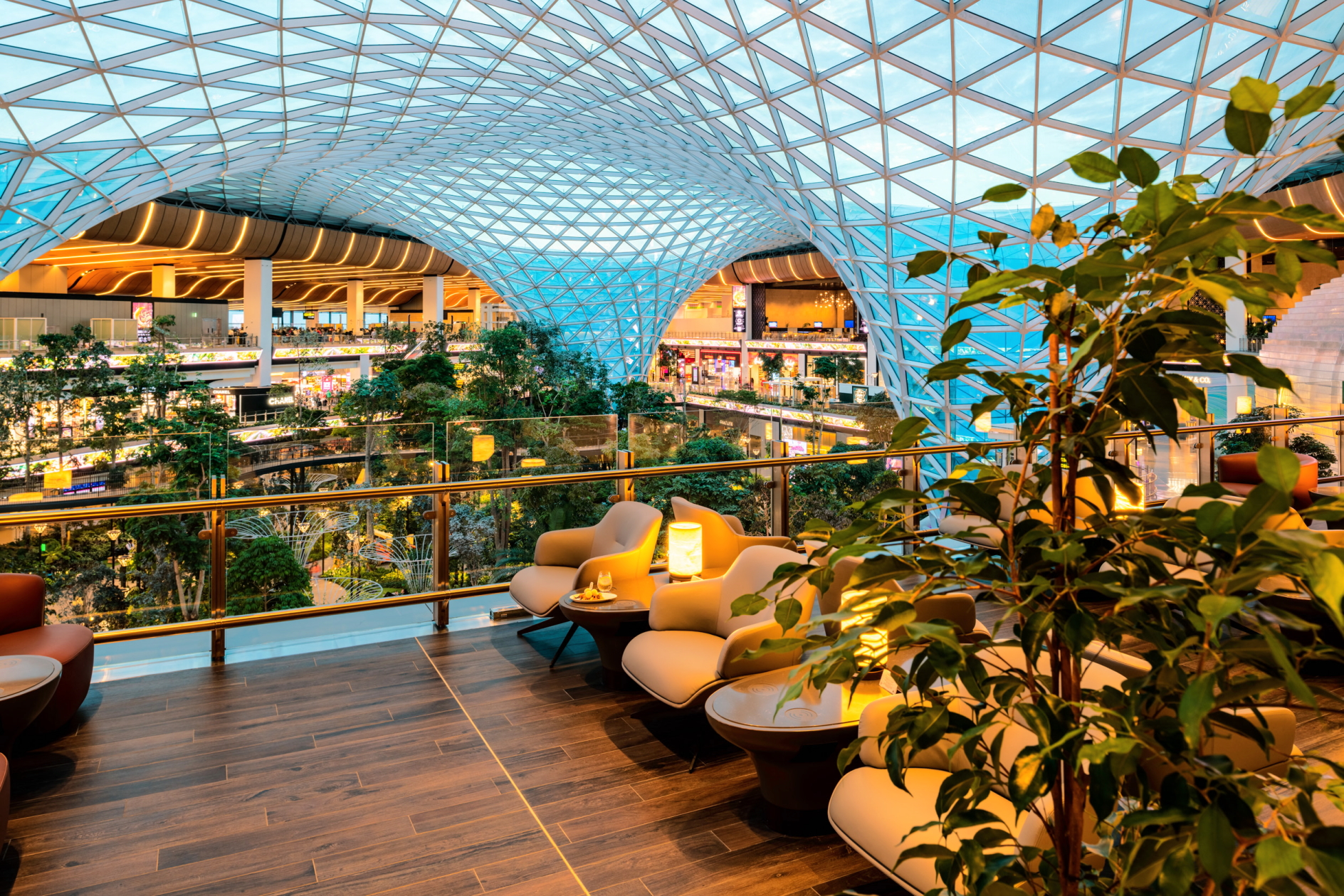 The Garden, the new Al Mourjan Business Lounge at HIA in Qatar. Click to enlarge.