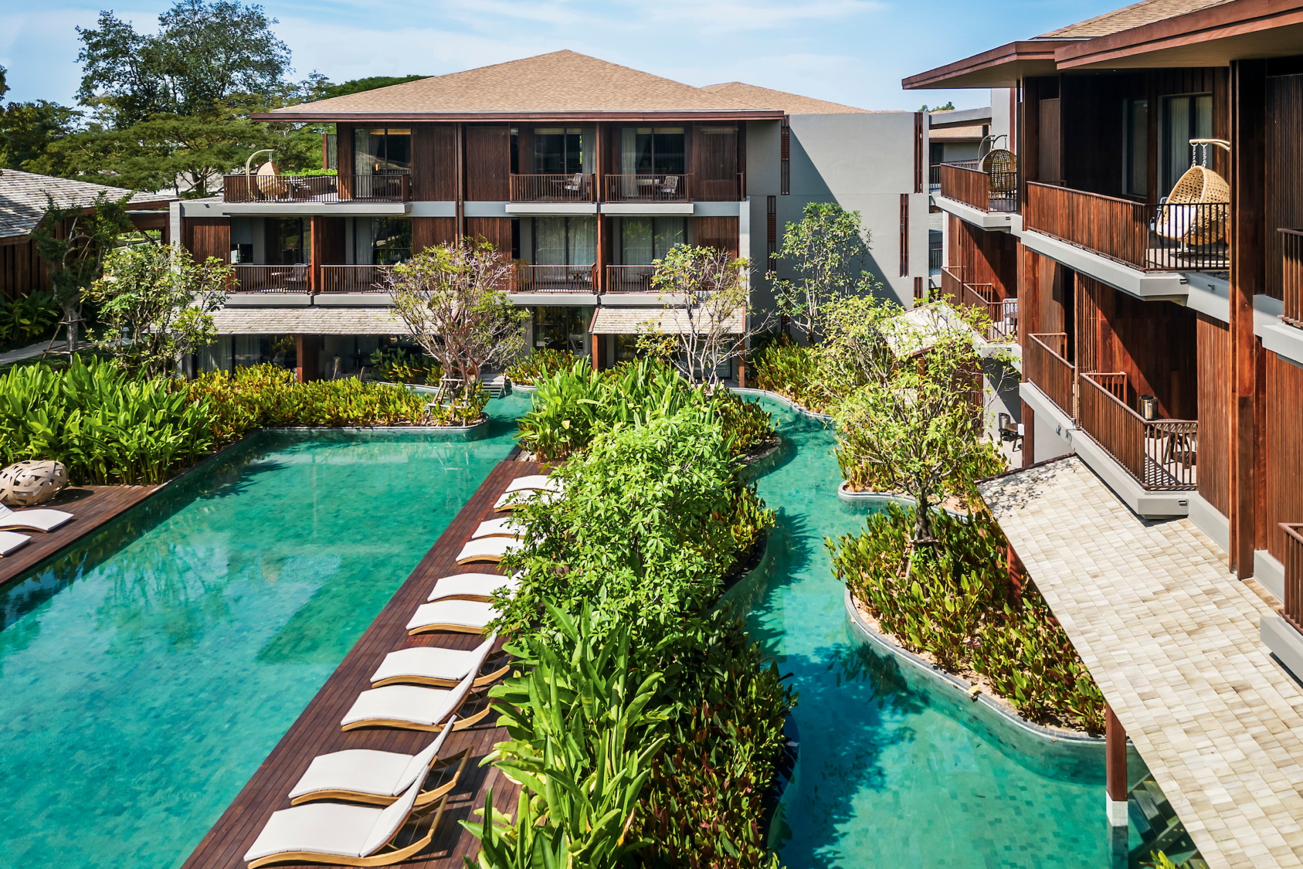 First Phuket Louis - Thailand Luxury Retail & Hotel