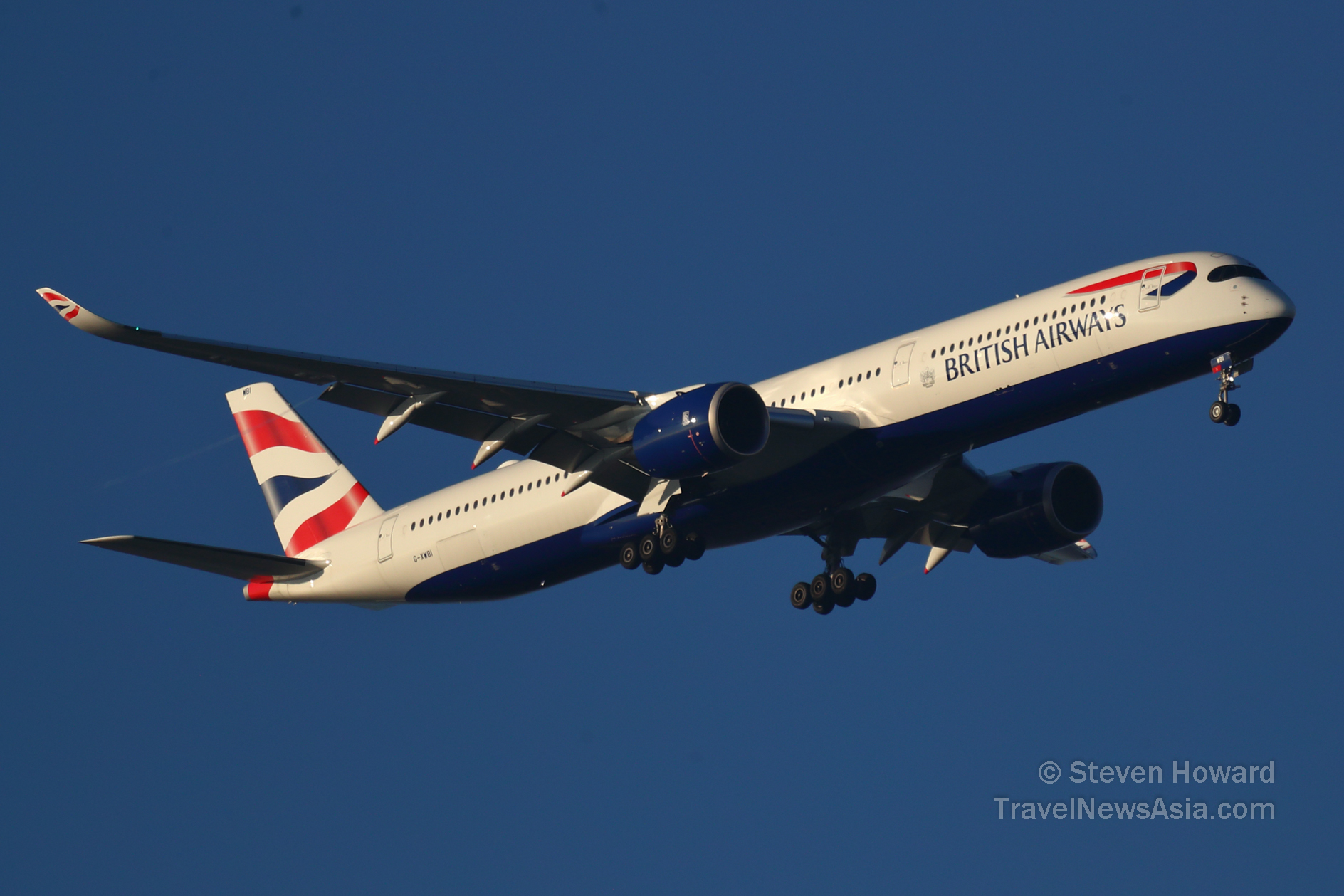 British Airways A350-1000 reg: G-XWBI. Picture by Steven Howard of TravelNewsAsia.com Click to enlarge.