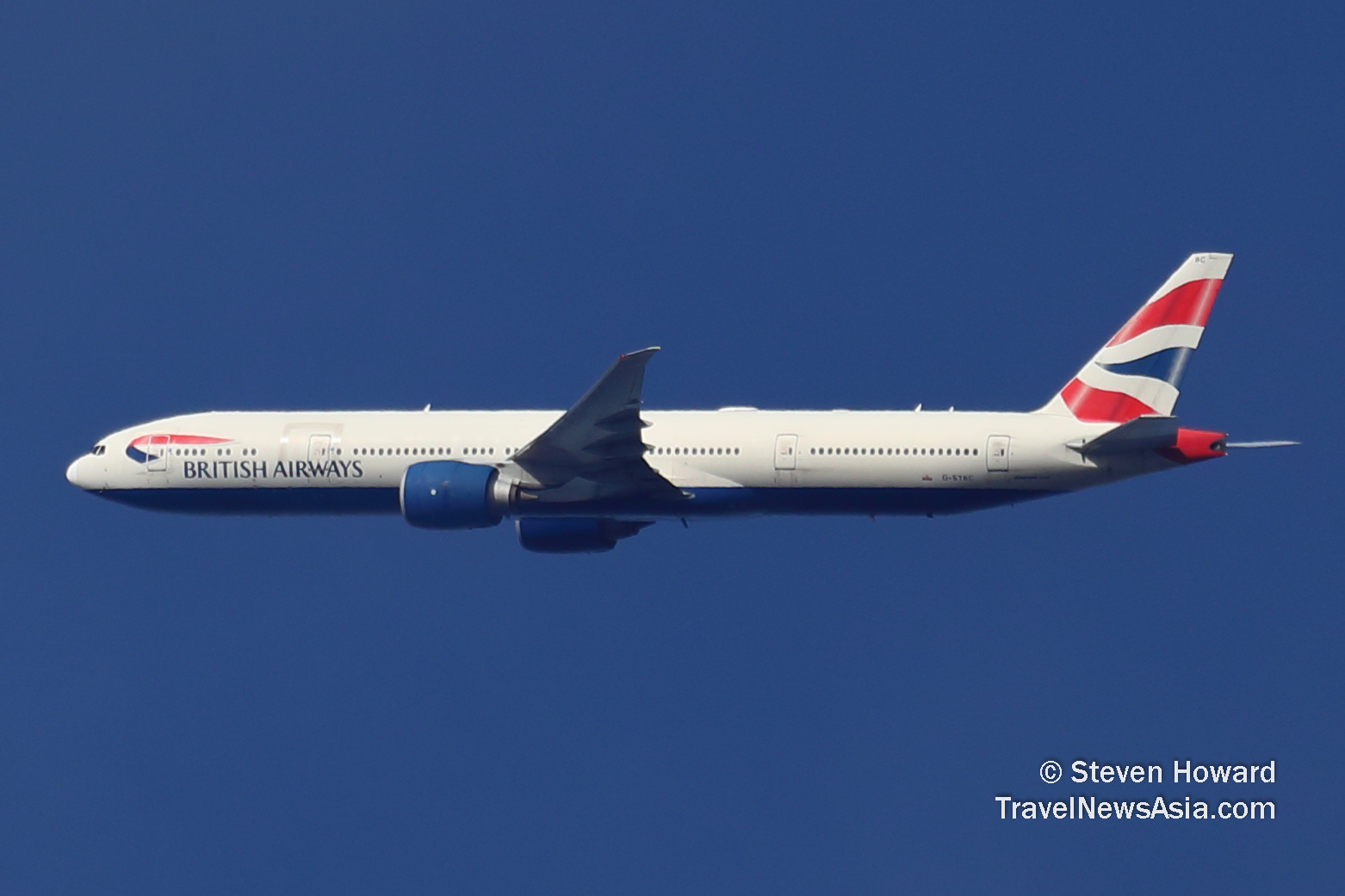 British Airways Boeing 777 reg: G-STBC. Picture by Steven Howard of TravelNewsAsia.com Click to enlarge.