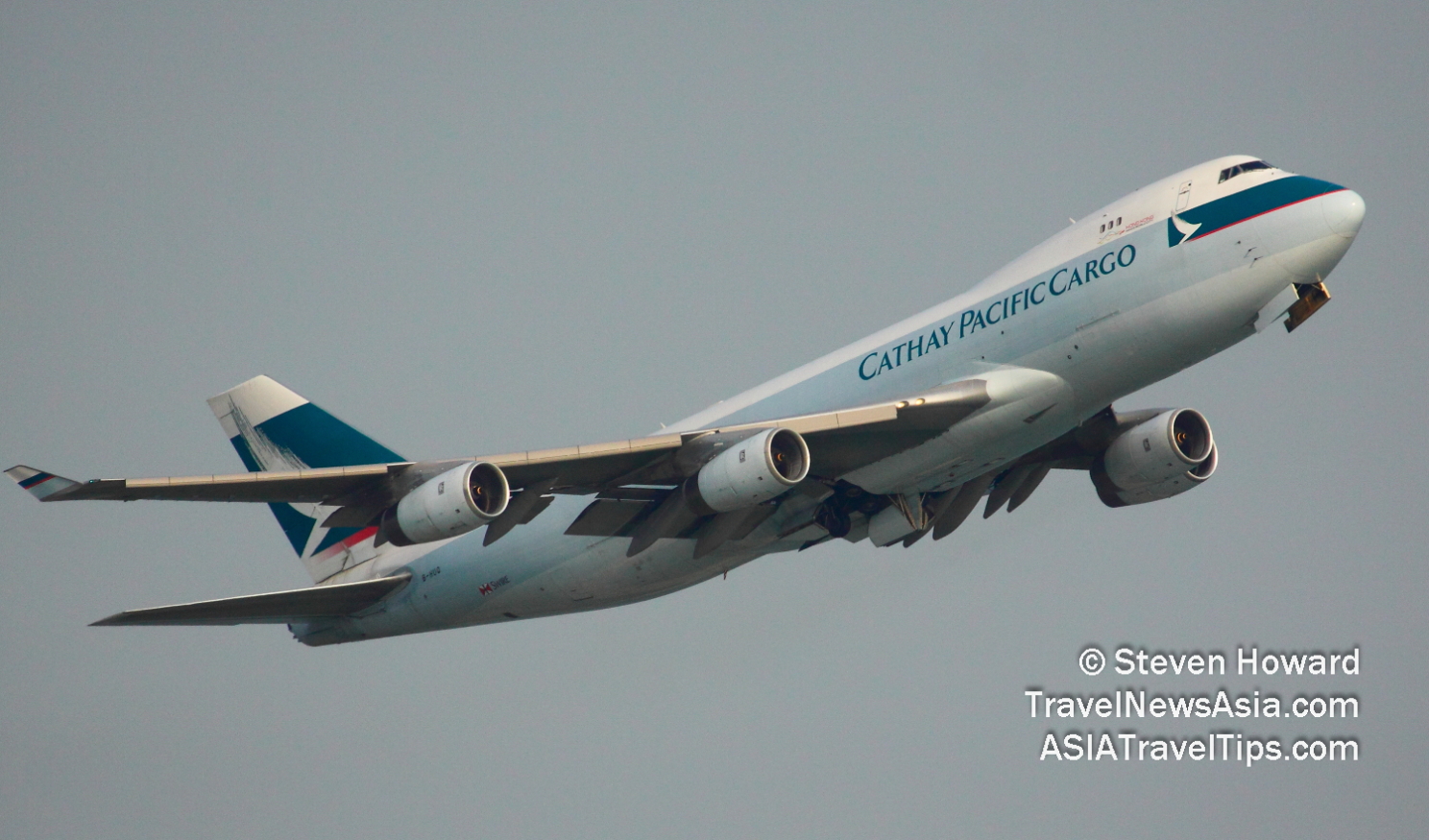Cathay Pacific Cargo Boeing 747F. Picture by Steven Howard of TravelNewsAsia.com Click to enlarge.