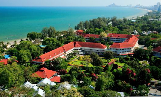 Centara Grand Beach Resort & Villas in Hua Hin, Thailand. Click to enlarge.