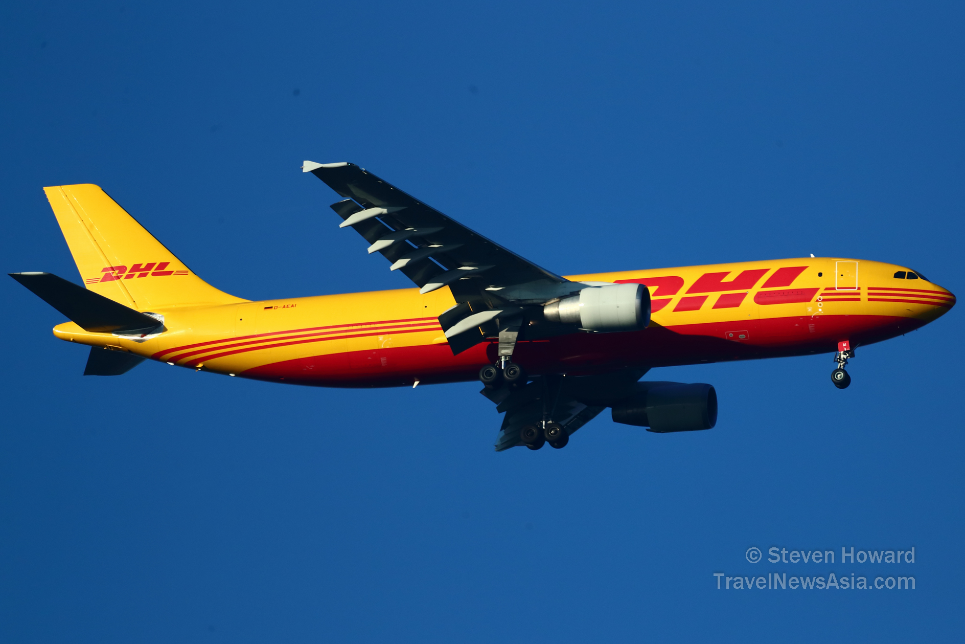 DHL A300 reg: D-AEAI. Picture by Steven Howard of TravelNewsAsia.com Click to enlarge.