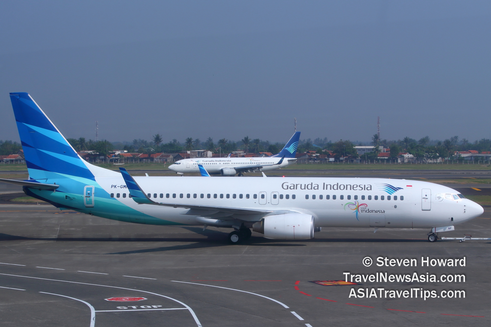Garuda Indonesia aircraft at CGK. Picture by Steven Howard of TravelNewsAsia.com Click to enlarge.