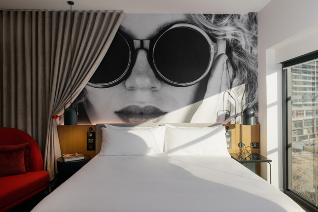 Room at Hotel Indigo Melbourne on Flinders. Click to enlarge.