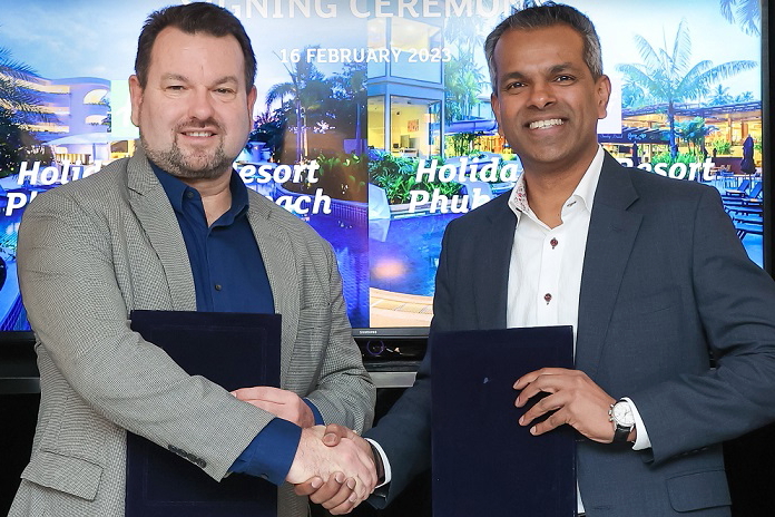Gary Murray, Founder & CEO of Destination Group, with Rajit Sukumaran, IHG's MD - South East Asia and Korea. Click to enlarge.