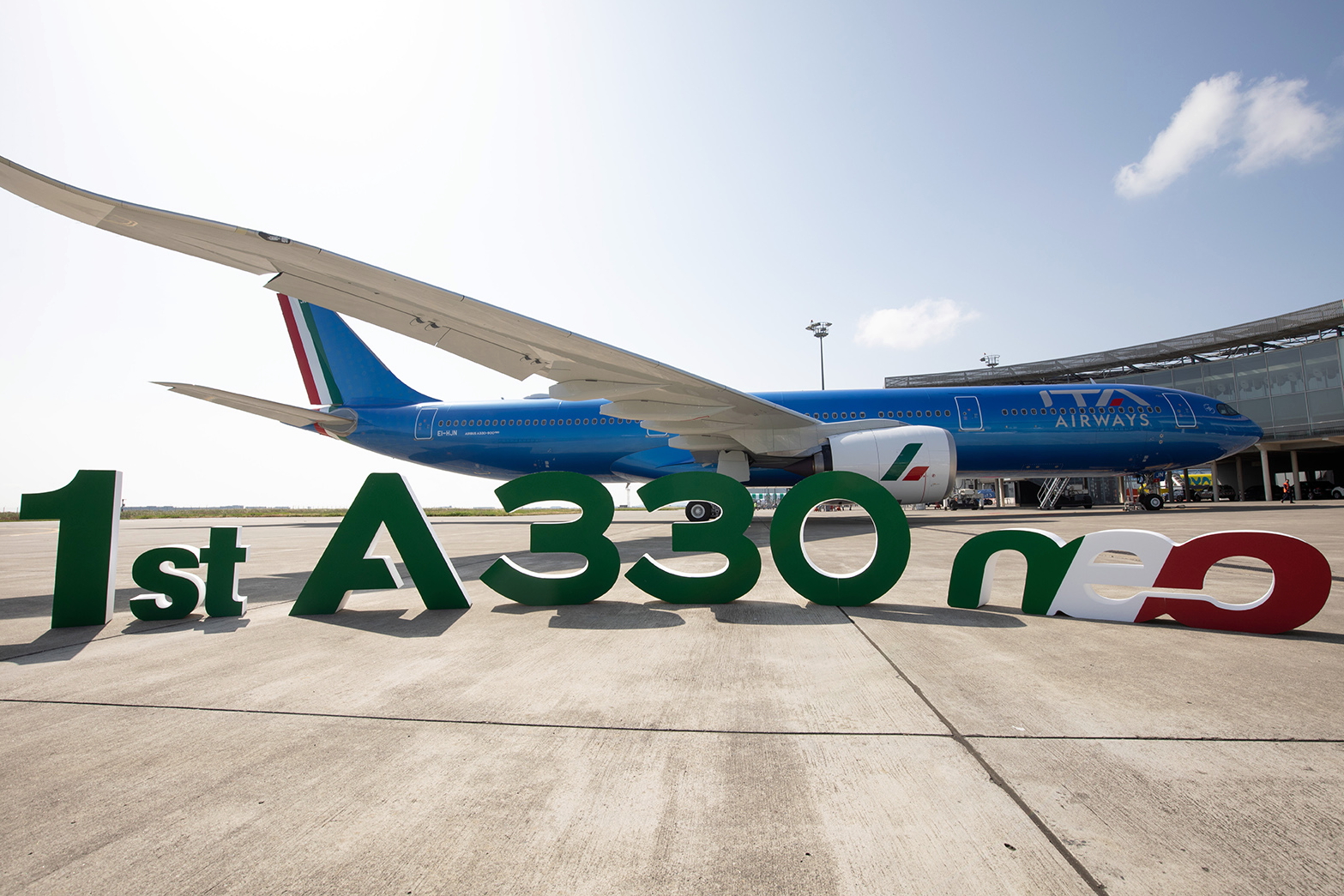 ITA Airways' first Airbus A330neo. Click to enlarge.