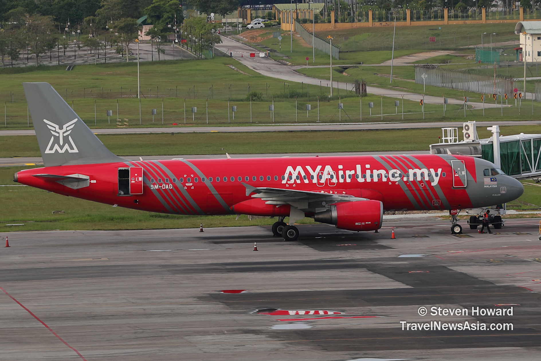 MYAirline A320 at klia2. Picture by Steven Howard of TravelNewsAsia.com Click to enlarge.