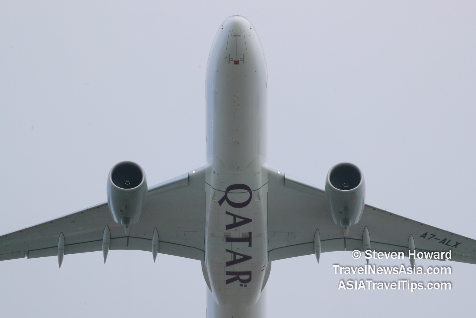 Qatar Airways Airbus A350. Picture by Steven Howard of TravelNewsAsia.com Click to enlarge.