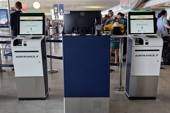 SITA is upgrading Air France-KLM Group’s self-service kiosks. Click to enlarge.