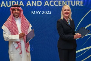 Eng. Ibrahim bin Abdul Rahman Al-Omar, Director General of Saudia Group, with Julie Sweet, CEO of Accenture. Click to enlarge.