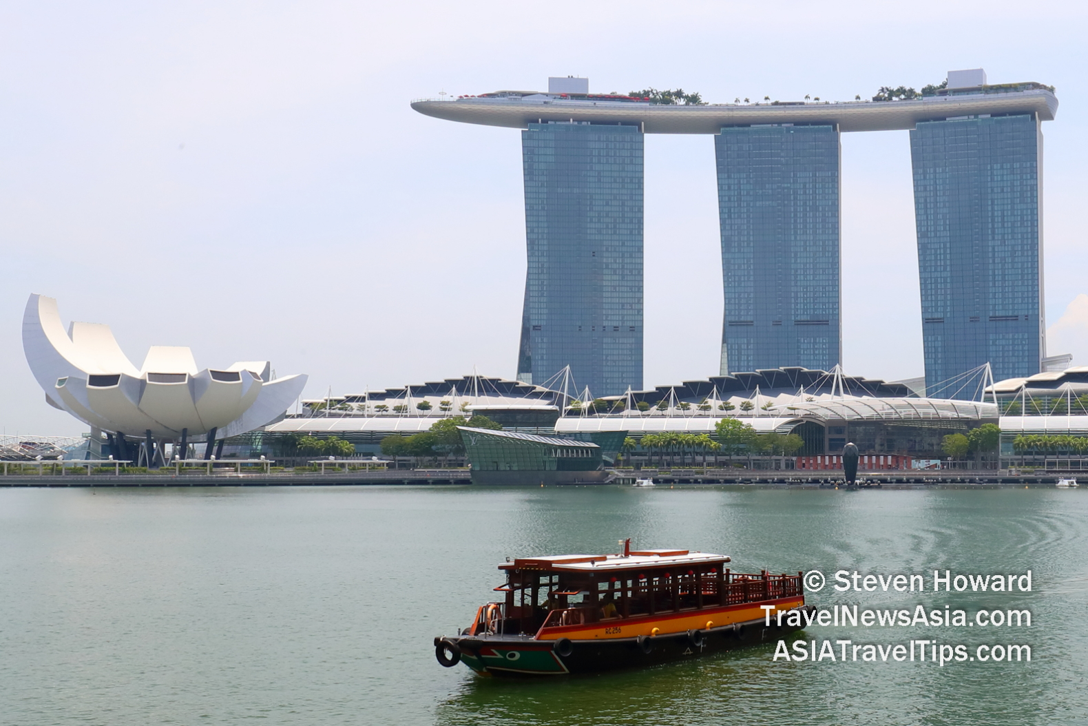 Marina Bay Sands. Picture by Steven Howard of TravelNewsAsia.com Click to enlarge.