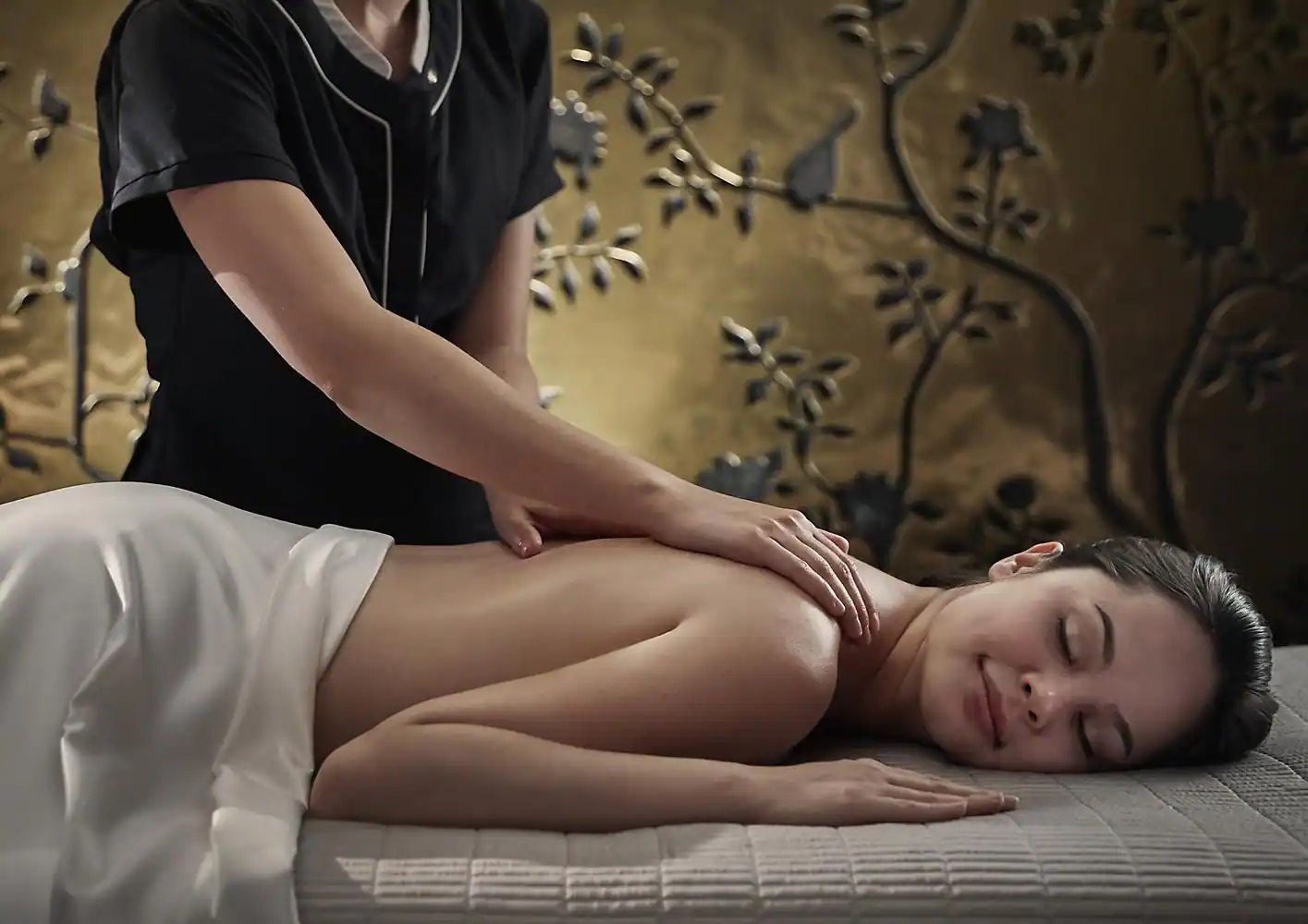 Enjoying a massage at the Spa at Mandarin Oriental Hyde Park, London. Click to enlarge.