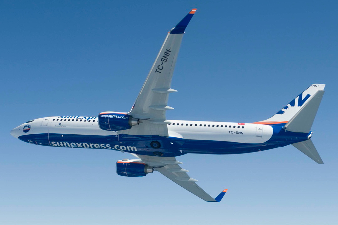 SunExpress Boeing 737. Click to enlarge.