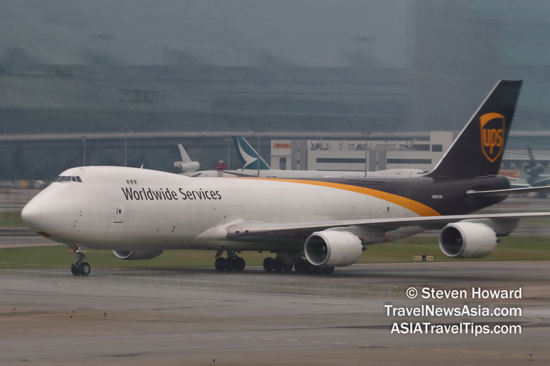 UPS Boeing 747-8F reg: N607UP at HKIA. Picture by Steven Howard of TravelNewsAsia.com Click to enlarge.