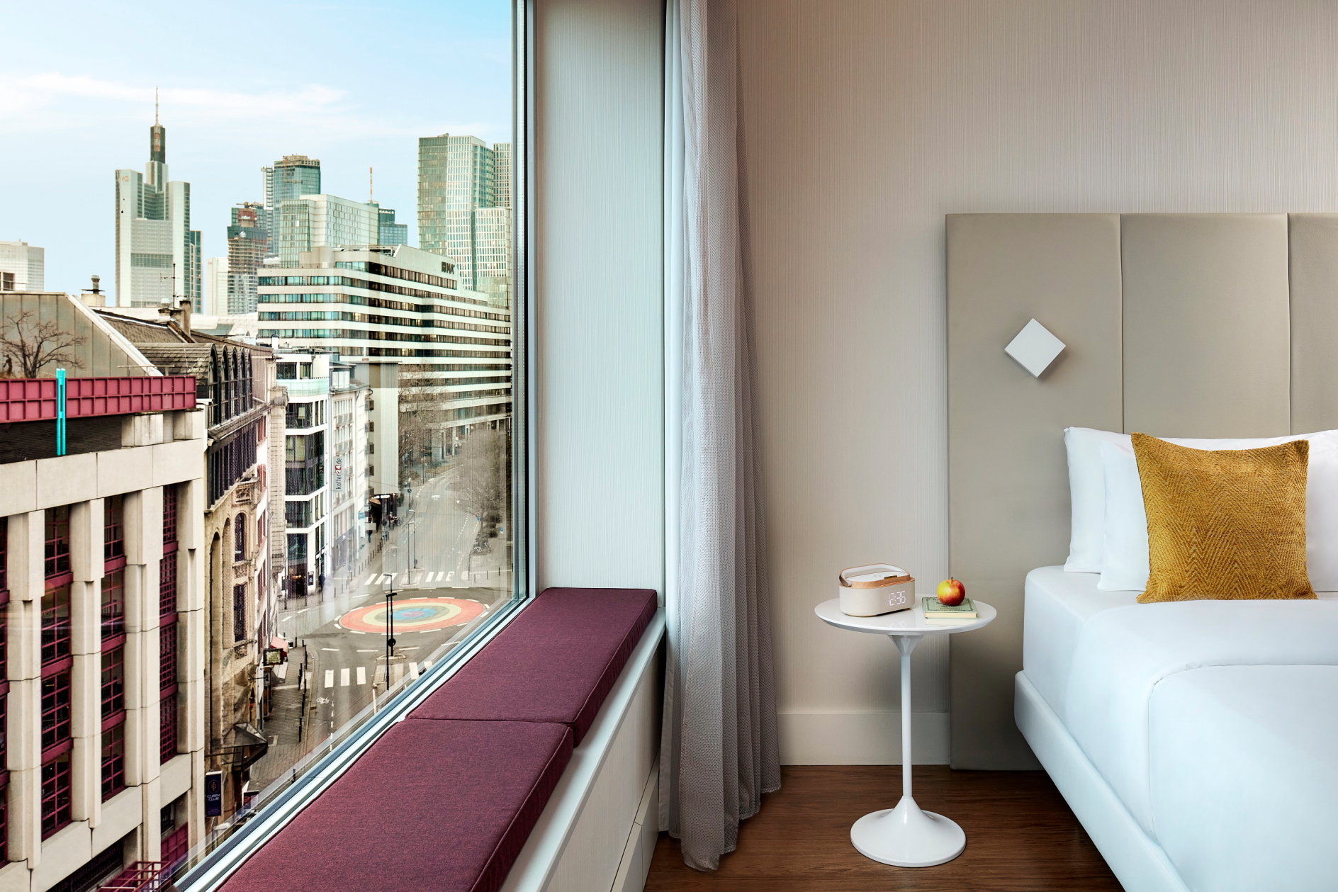 Premium Room at Avani Frankfurt City Hotel. Click to enlarge.